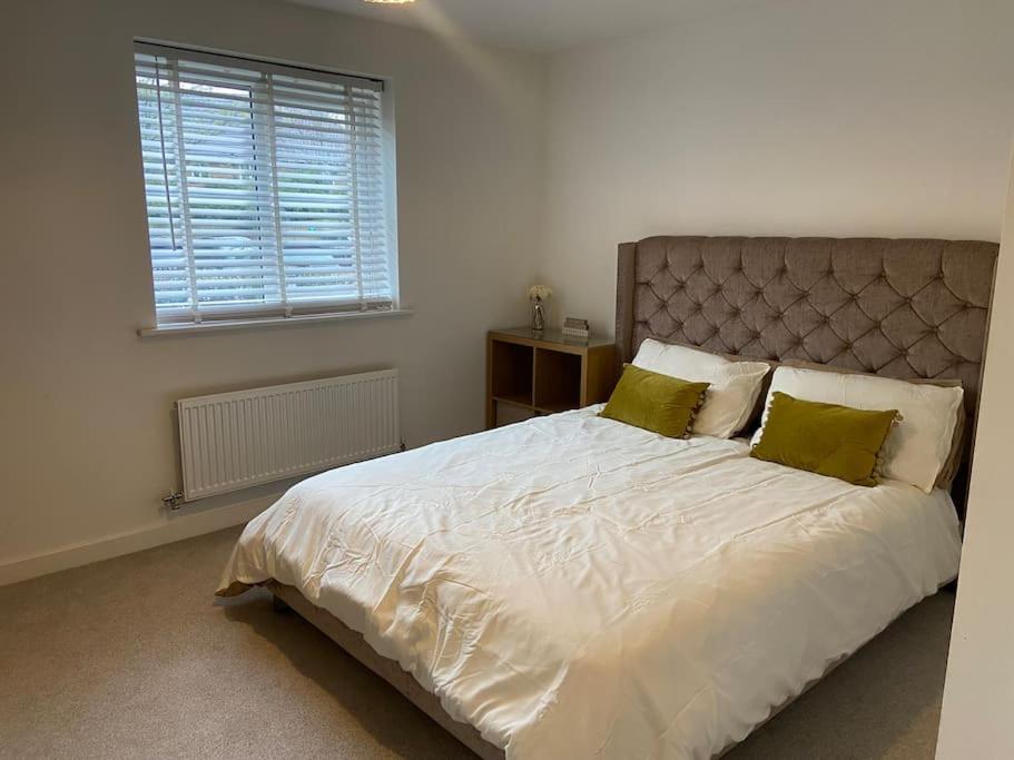 2 Bedroom Private Spacious Apartment In West Midlands Birmingham Luaran gambar